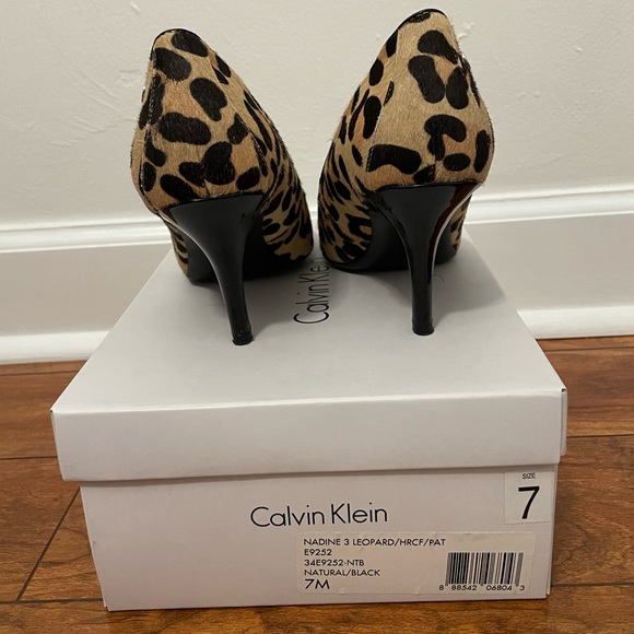 Calvin Klein Nadine 3 Leopard Brown heels Size 7 - Picture 2 of 6